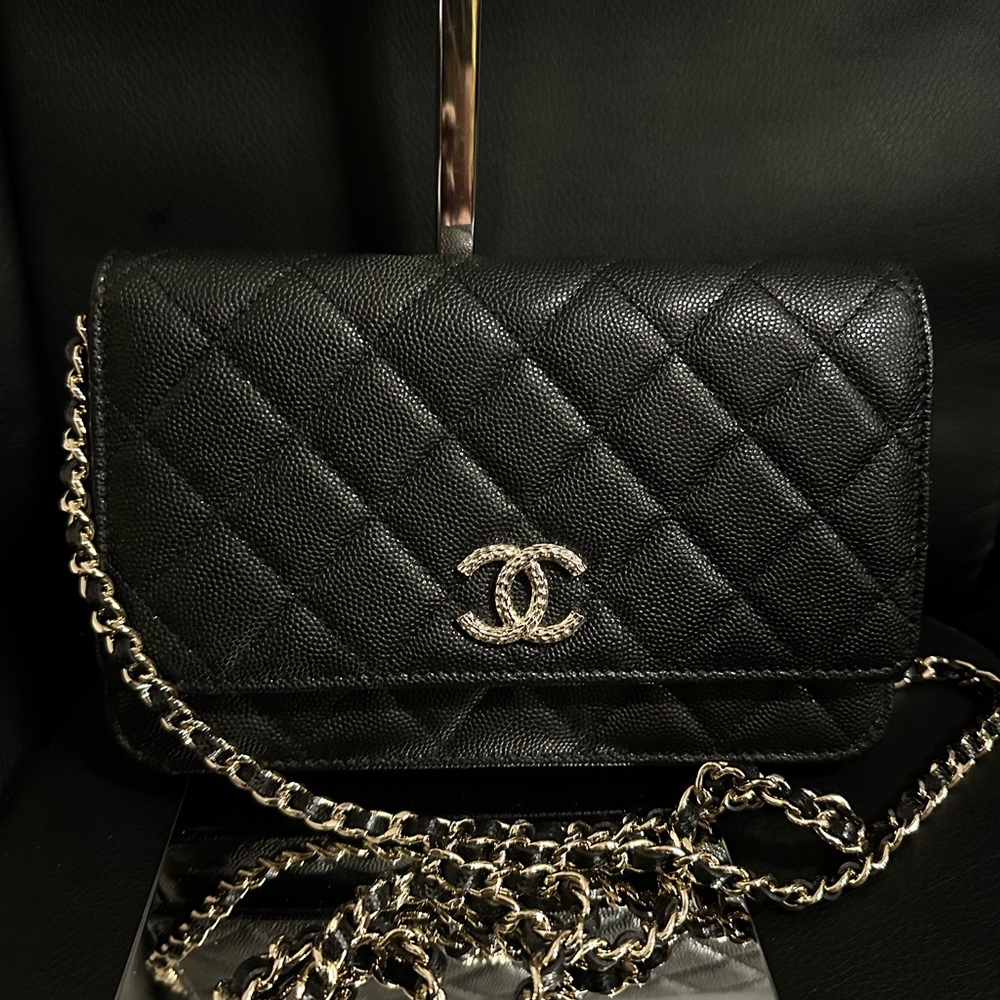 Chanel WOC Caviar